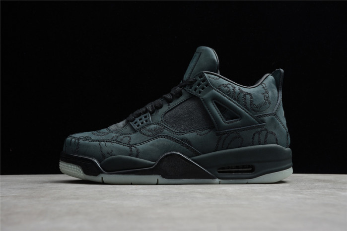 kaws x air jordan 4 retro
