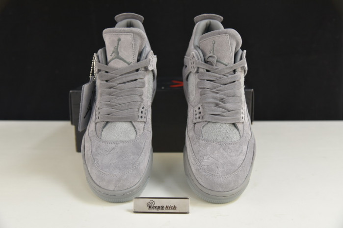 kaws x air jordan 4 retro