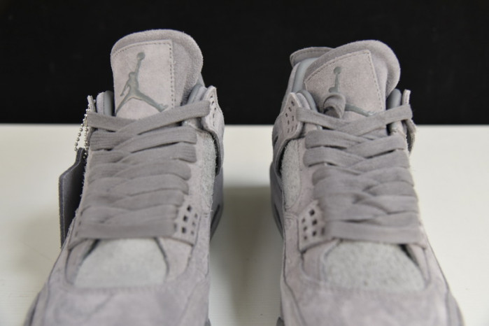 kaws x air jordan 4 retro