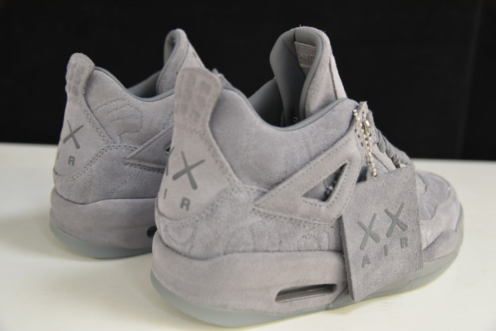 kaws x air jordan 4 retro